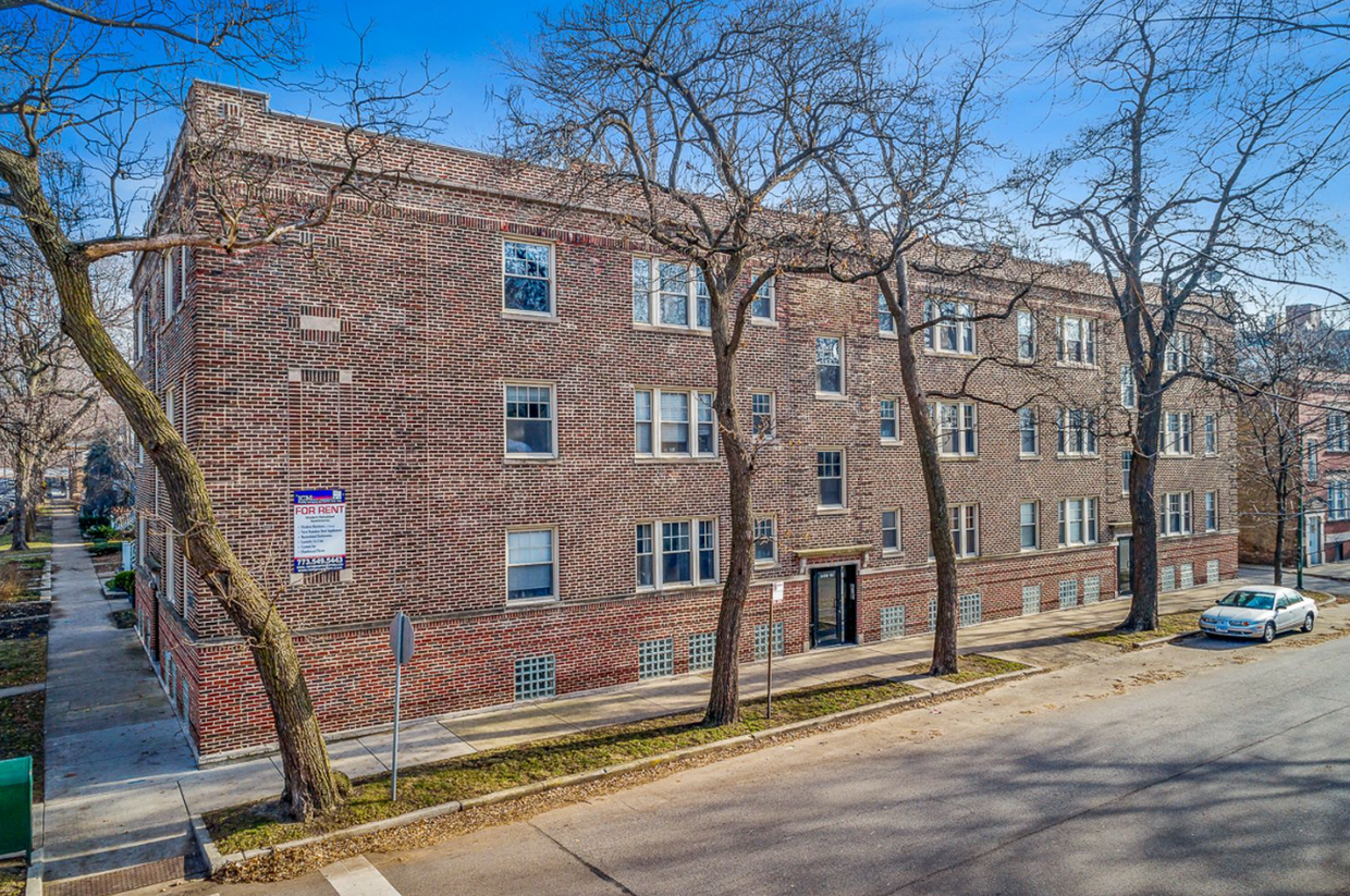 Foto principal - 3453 N Wolcott Ave