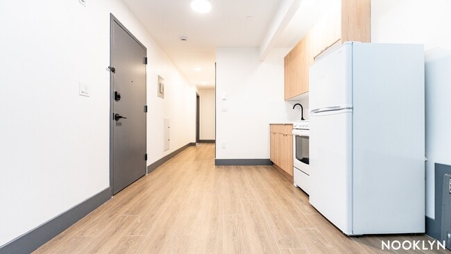 Photo - 2008 Fulton St Apartment