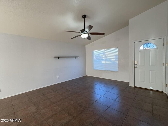 Building Photo - 1065 San Simeon Dr