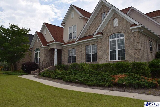 Foto del edificio - 3032 Drakeshore Dr
