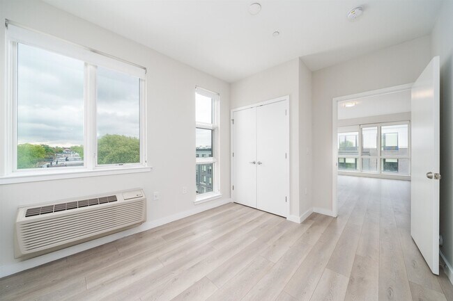 Foto del edificio - 16 Bennett St