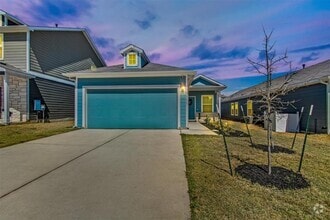 Building Photo - 7711 Poppy Petal Dr