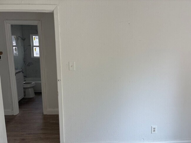 Foto del edificio - 1107 Pecan Ave