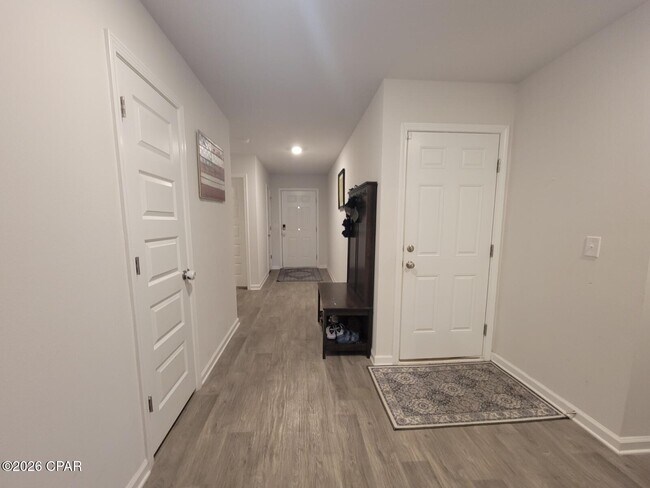 Foto del edificio - 3931 Silver Spur Rd