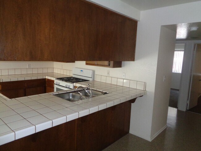 Foto del edificio - 2810 C Street unit G