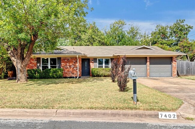 Building Photo - 7402 Bucknell Dr