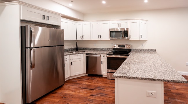 Photo - 19 Academy Dr Apartment