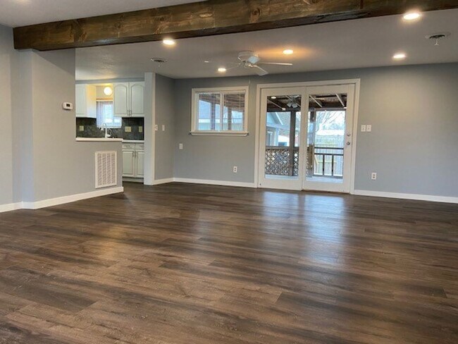 Foto del edificio - Single-Family Home in Hollister