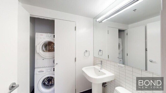 Foto del edificio - 222 E 39th St