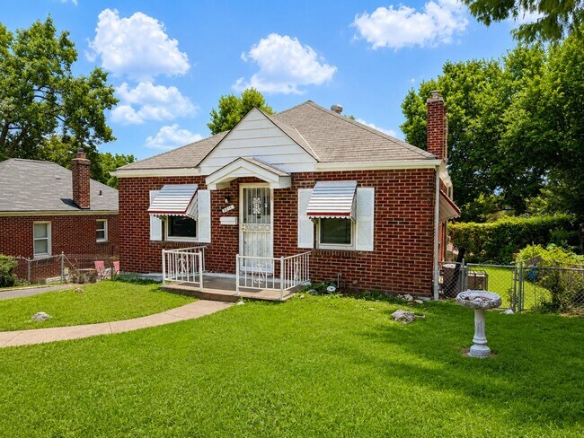 Foto del edificio - 5218 Fletcher St