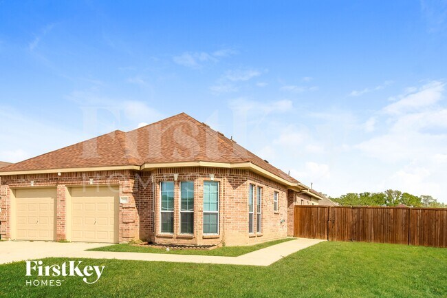 Foto del edificio - 2925 Oakshire St