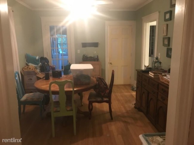 Building Photo - 3 br, 1.5 bath House - 67 High St