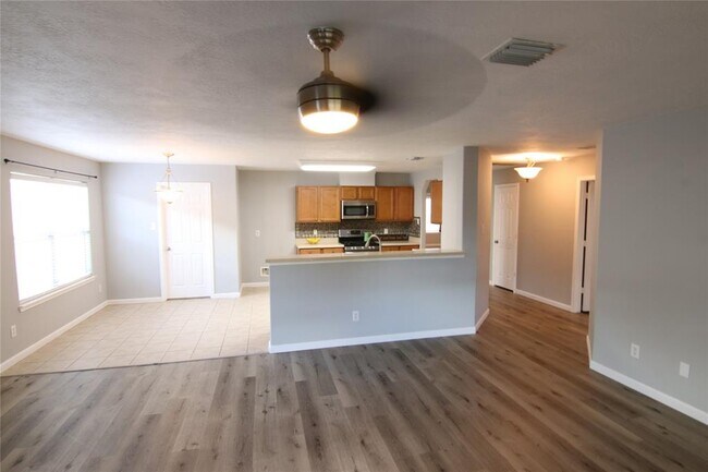 Building Photo - 19542 Cliffsage Ct