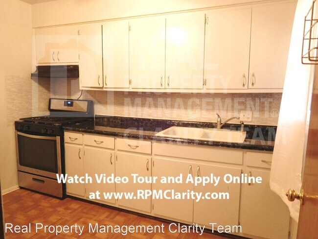 Foto del edificio - 3 br, 1 bath House - 1709 Freeman St