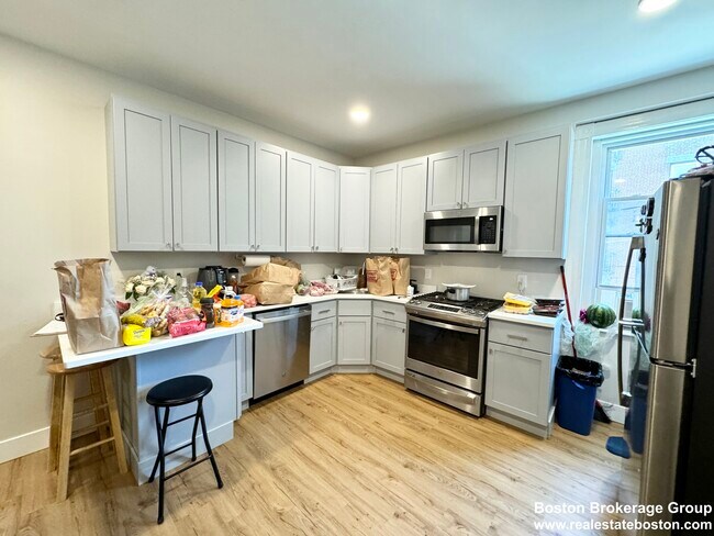 Foto del edificio - 165 Gove St