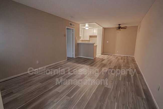 Building Photo - 14560 Clark St