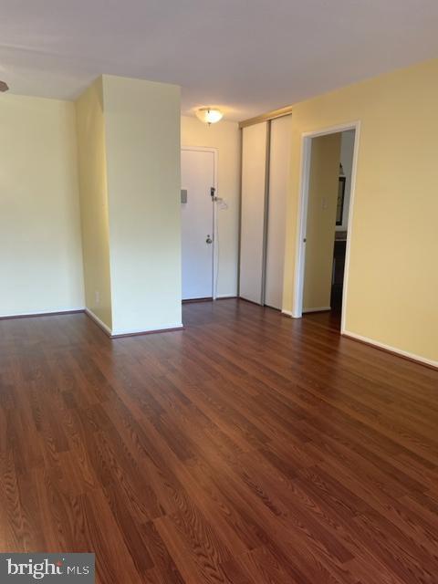 Building Photo - 309 Yoakum Pkwy