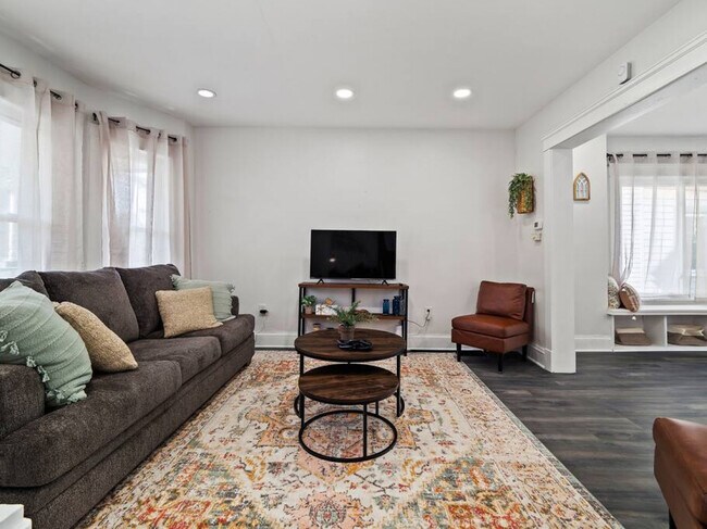 Foto del edificio - 6020 Fir Ave