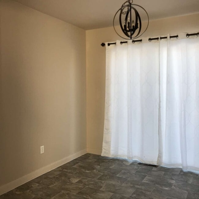 Foto del edificio - 304 Ruth St