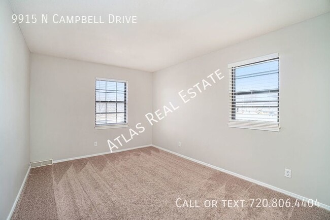 Foto del edificio - 9915 N Campbell Drive