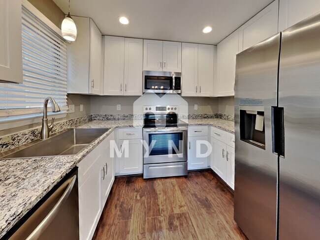 Building Photo - 3504 Berdan Ct