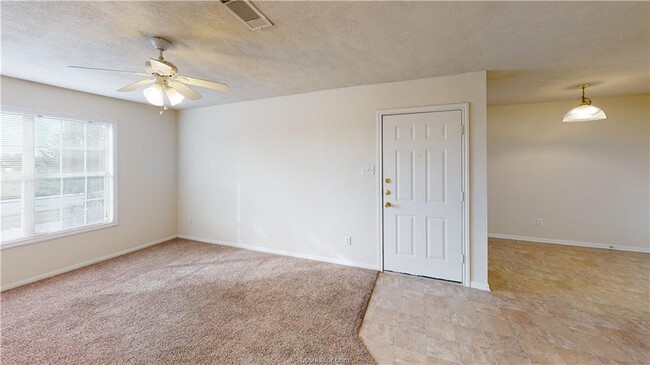 Building Photo - 100 Deacon Dr