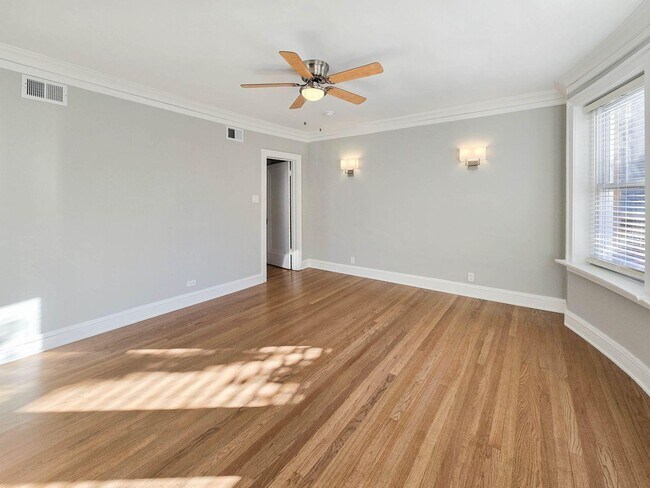 Foto del edificio - 4919 N Hermitage Ave