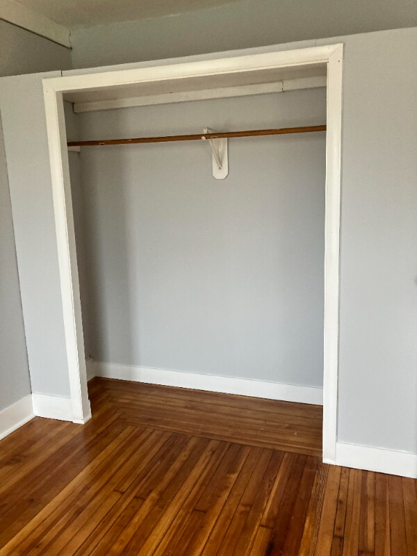 Building Photo - 283 Martin St