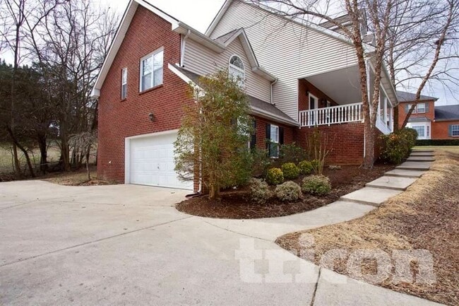 Building Photo - 1705 Walden Ct