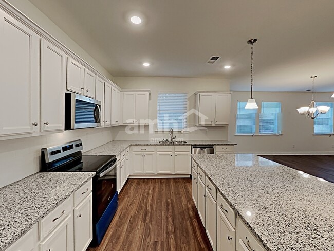 Building Photo - 132 Rivulet Dr