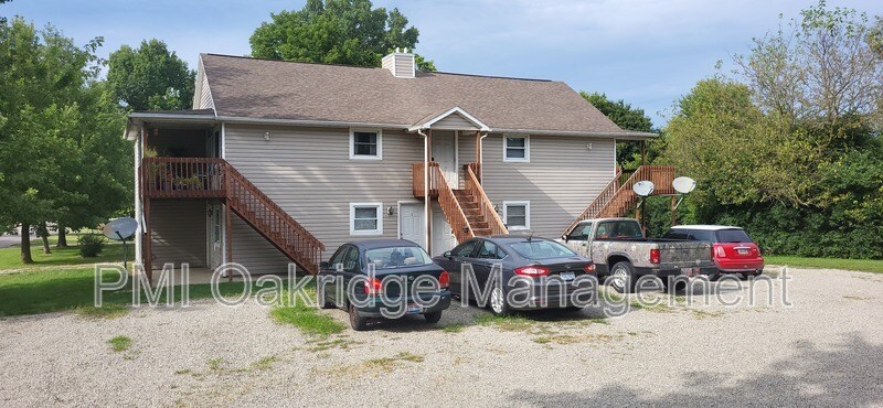 Primary Photo - 415 Ohio Ave