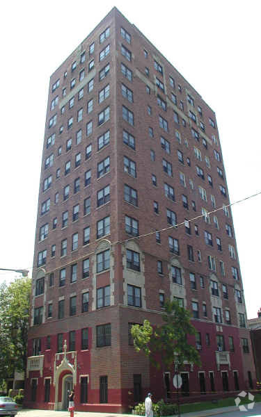 Building Photo - Star Tower