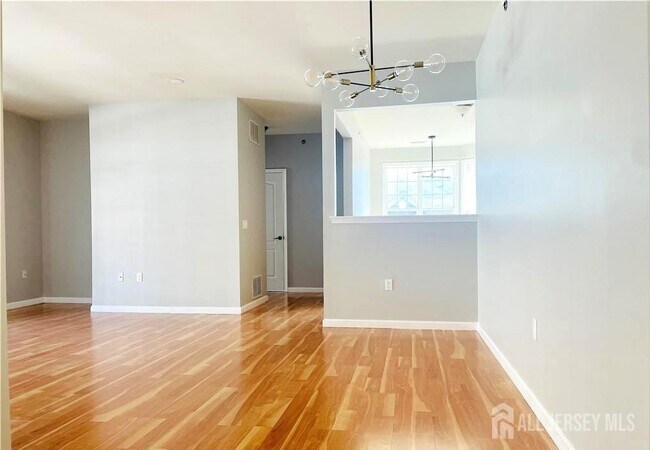 Foto del edificio - 2336 Edward Stec Blvd