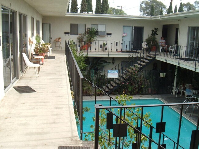 Foto del edificio - 4600 E 7th St