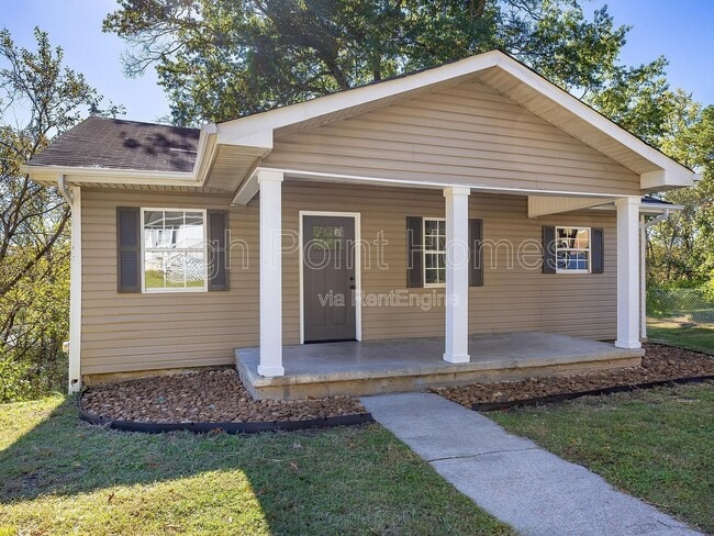 Building Photo - 5350 Slayton Ave