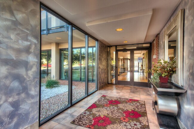 Foto del edificio - Citywalk, Short Term, Furnished, two balco...