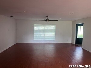 Foto del edificio - 9219 Garden Ridge Dr