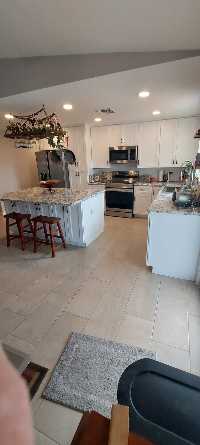 Foto del edificio - 1812 N 68th Dr