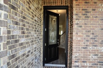 Building Photo - 23834 Pullin Market Dr