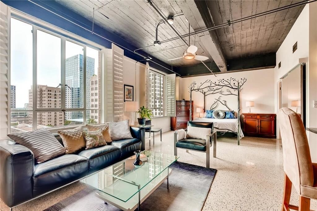 Foto principal - 710 Colorado St