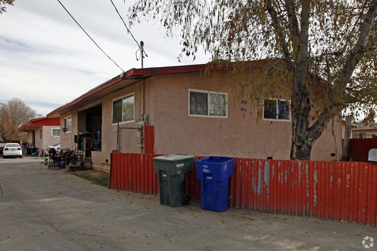 Foto principal - 2942-2946 Rio Linda Blvd