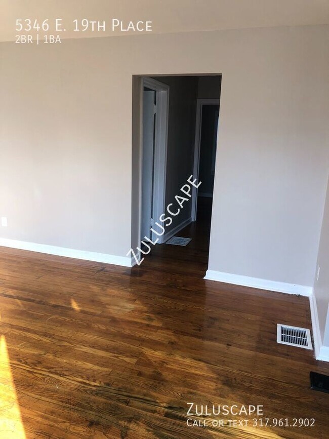 Foto del edificio - 5346 E 19th Pl