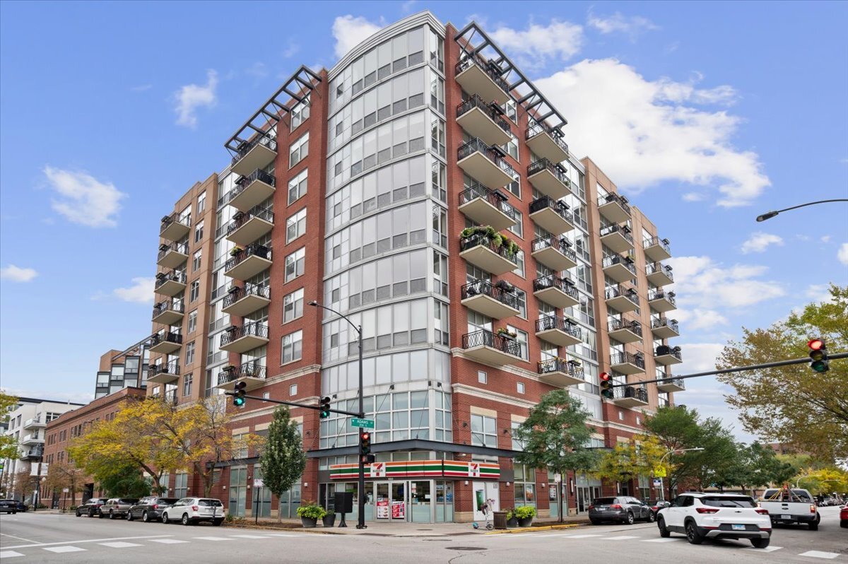 Foto principal - 1201 W Adams St