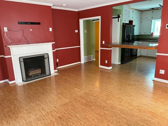 Building Photo - 76 K St