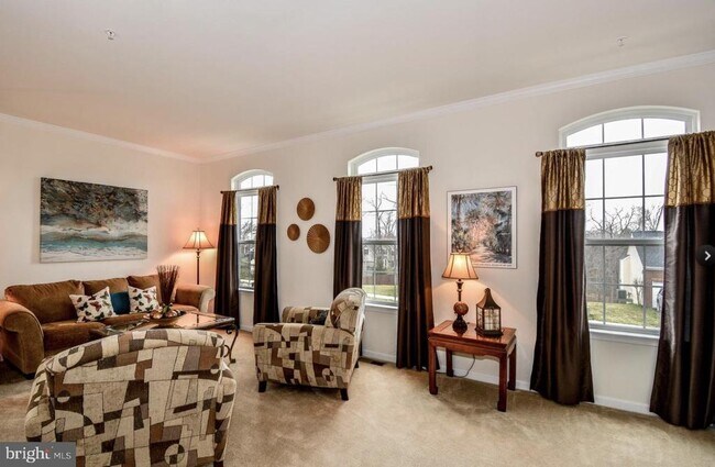 Foto del edificio - 3321 Eagle Ridge Dr