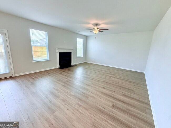 Building Photo - 236 Chiswick Lp