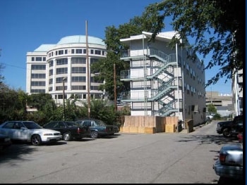 Building Photo - 67-71 Henry Pl