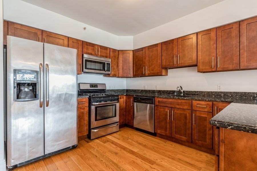 Foto principal - 125 43rd St