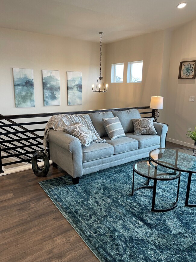 Living Area w/ Sofa Bed - 8720 Wolf Valley Dr