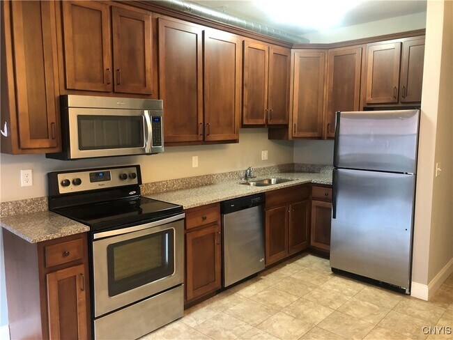 Foto del edificio - 721 N Clinton St